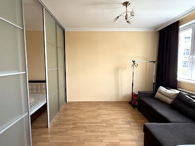 квартира за адресою Під Голоском вул., 8
