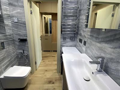 квартира за адресою Каховська вул., 56