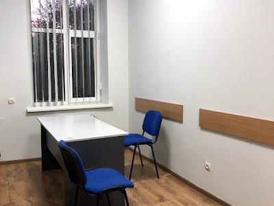 коммерческая по адресу Винниченка, 12