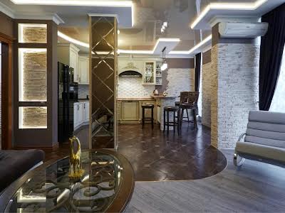 квартира за адресою Регенераторна вул., 4