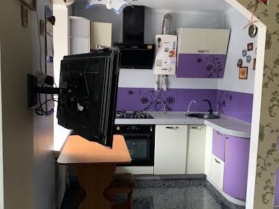 квартира за адресою Якова Новицького вул., 6