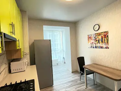 квартира за адресою Героїв Небесної Сотні просп., 126/10