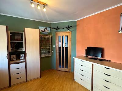 квартира за адресою Троїцька вул. (Пролетарська), 37