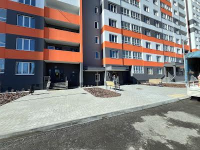 квартира по адресу Озёрная ул., 27А