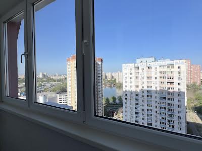 квартира за адресою Драгоманова вул., 2