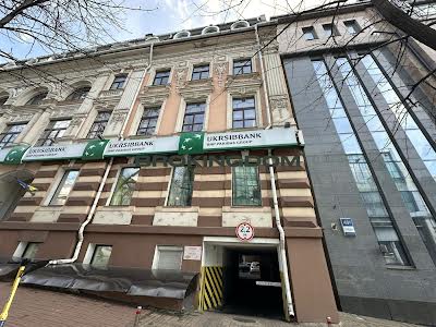 квартира за адресою Володимирська вул., 49а