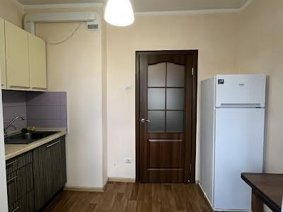 квартира за адресою Єлизавети Чавдар вул., 38-Б