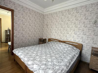 квартира за адресою Оріхуватська вул., 8к2