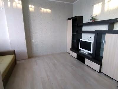квартира за адресою Педагогічна вул., 21/1