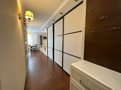 квартира за адресою Драгоманова вул., 40з