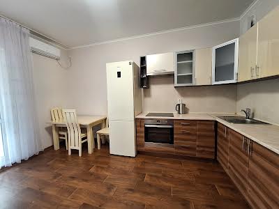 квартира по адресу Ревуцкого ул., 54-Б