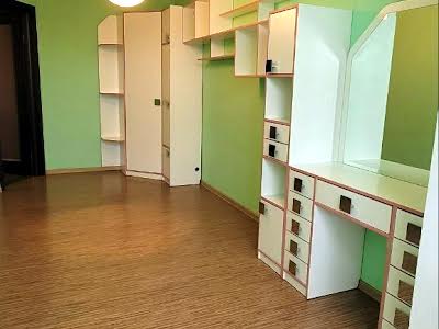 квартира за адресою Молодіжна вул., 55