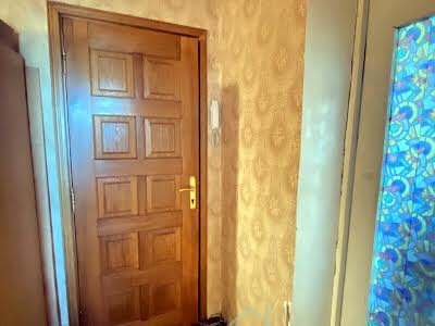 квартира за адресою Дніпровська набережна вул., 13