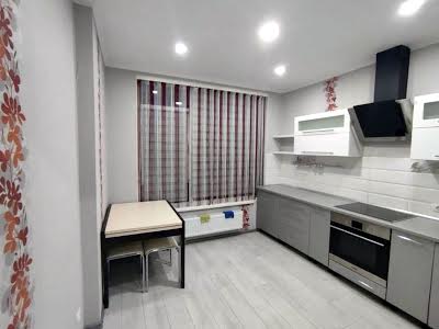 квартира за адресою Зарічанська, 6/6