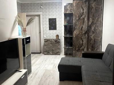 квартира за адресою Ясинуватський пров., 10