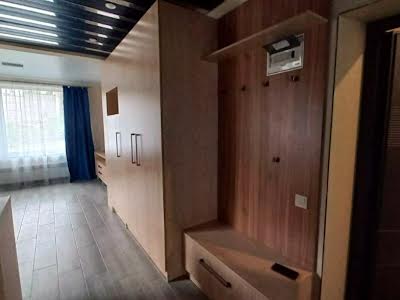 квартира за адресою Дніпро, Лоцманський узвіз, 9