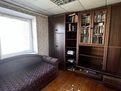 квартира за адресою Федьковича вул., 114