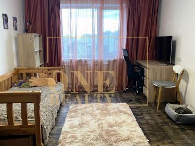 квартира по адресу Ревуцкого ул., 21