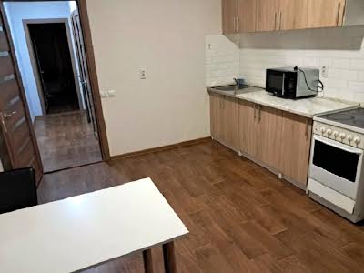 квартира по адресу Ревуцкого ул., 54-Б