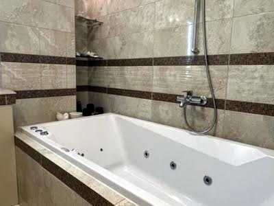 квартира за адресою Генуезька вул., 5