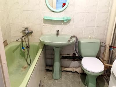 квартира по адресу Роганская ул., 100в