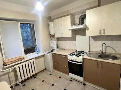 квартира за адресою Білоруська вул., 30а