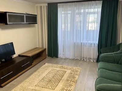 квартира за адресою Андрія Первозванного вул. (Стахурського), 14