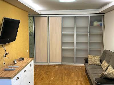 квартира за адресою Берестейський просп. (Перемоги), 27