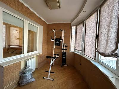 квартира по адресу Героев Сталинграда просп, 6