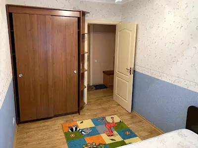 квартира за адресою Олега Мудрака вул. (Генерала Наумова), 23
