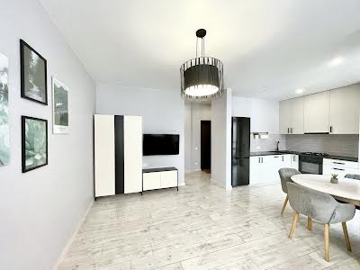 квартира за адресою Соборна вул., 103/13