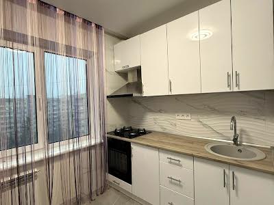 квартира по адресу Героев Днепра ул., 42-А
