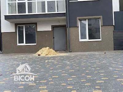 комерційна за адресою Гайова вул., 7