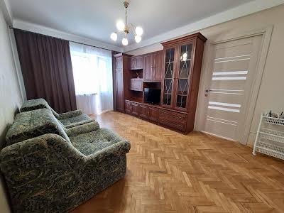 квартира за адресою Братиславська вул., 8