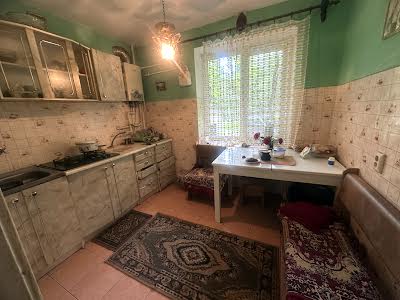 квартира за адресою Грушевського, 39