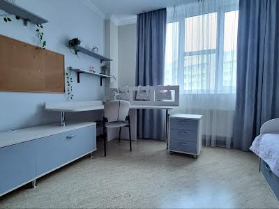 квартира за адресою Федора Ернста вул., 16-Б