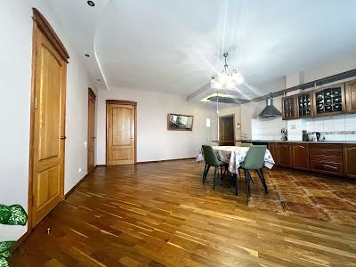 квартира по адресу Калиновая ул., 72