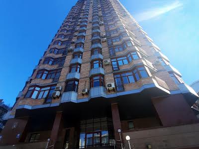 квартира по адресу Кловский спуск, 5