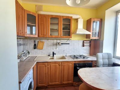 квартира за адресою Предславинська вул., 38