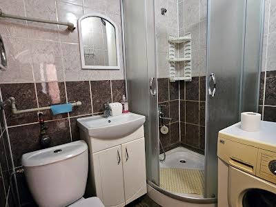 квартира за адресою Київська, 49