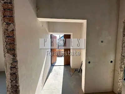 будинок за адресою 206-та Садова вул., 10