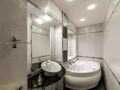 квартира за адресою Богдана Хмельницького вул., 32