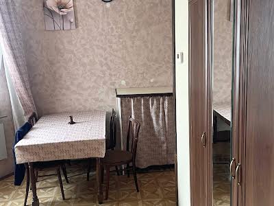 квартира за адресою Шухевича, 1