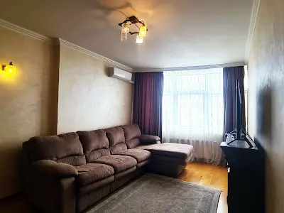 квартира по адресу Драгоманова ул., 40-З