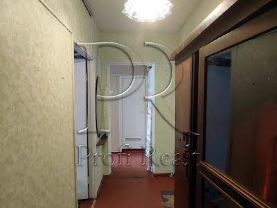 квартира за адресою Райдужна вул., 11А