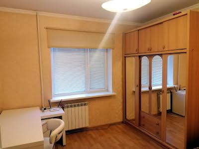 квартира за адресою Героїв Дніпра вул., 42А