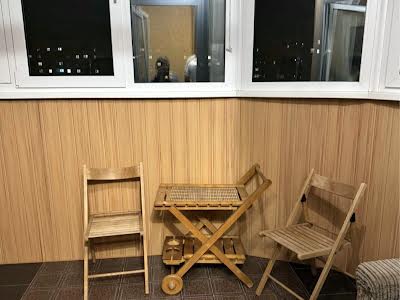 квартира за адресою Олени Пчілки вул., 2