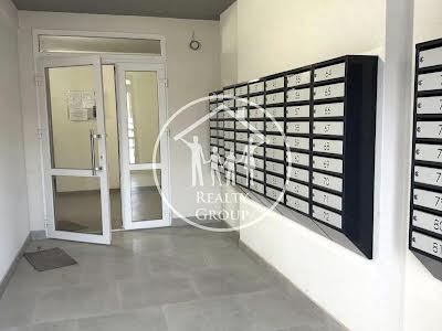 квартира за адресою Роксоляни вул., 151