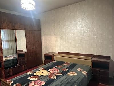 квартира за адресою Свободи просп., 2-В