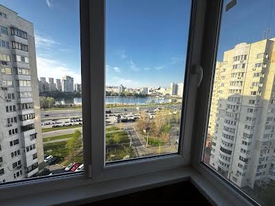 квартира за адресою Миколи Бажана просп., 24/1